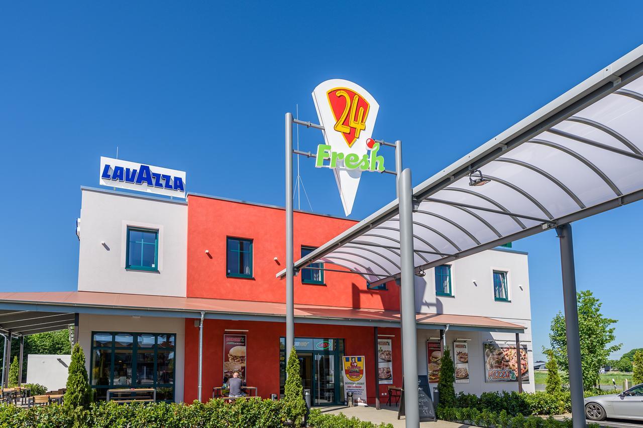 Hotel Cloppenburg Extérieur photo